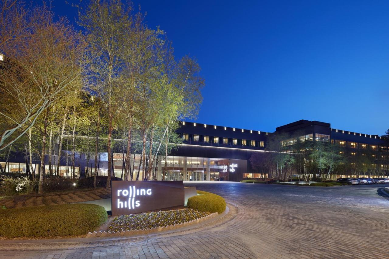 Rolling Hills Hotel Hwaseong Exterior photo